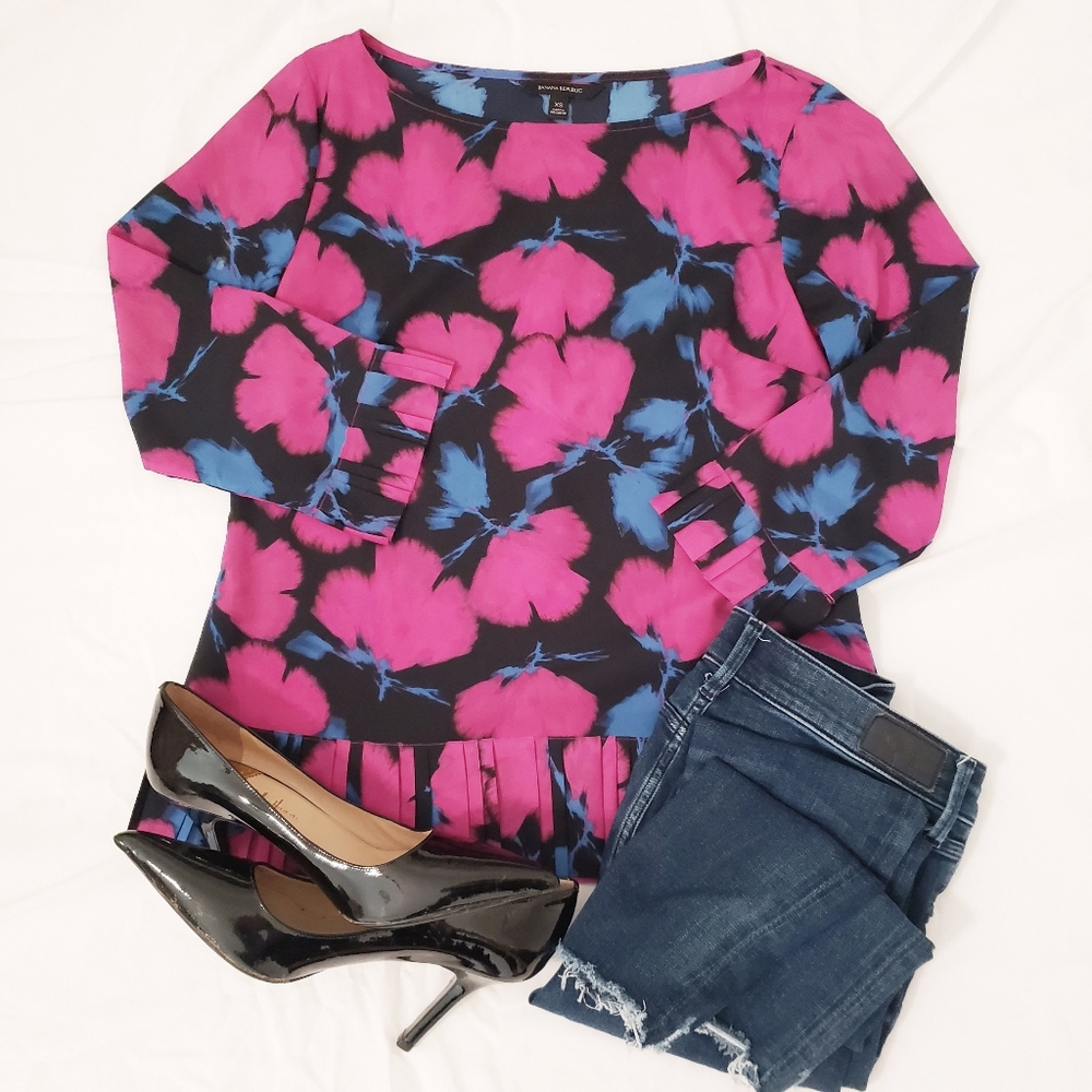 BANANA REPUBLIC Navy Blue Fuchsia Floral Pleated Peplum 3/4 Sleeve Blouse